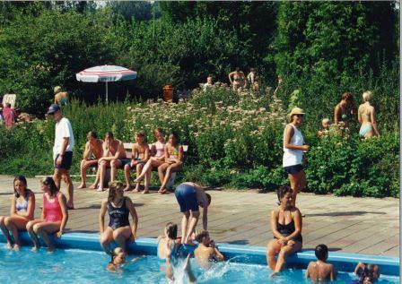 1997_zwembad_zomer2